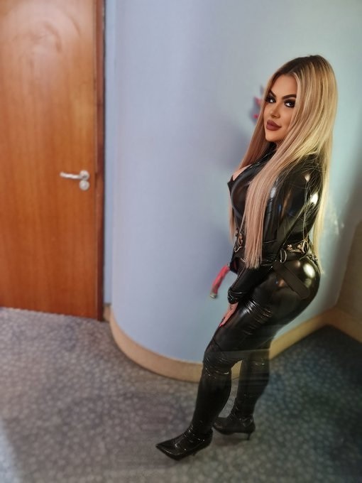 Princess laura coats Clearance