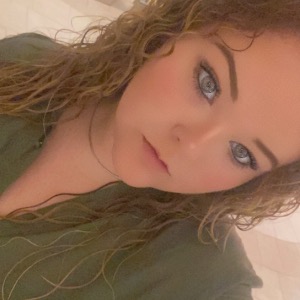 Goddess Ashley Maze | FINmessage