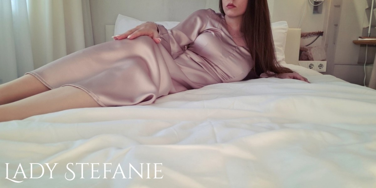 LadyStefanie Satin SatinFetisch