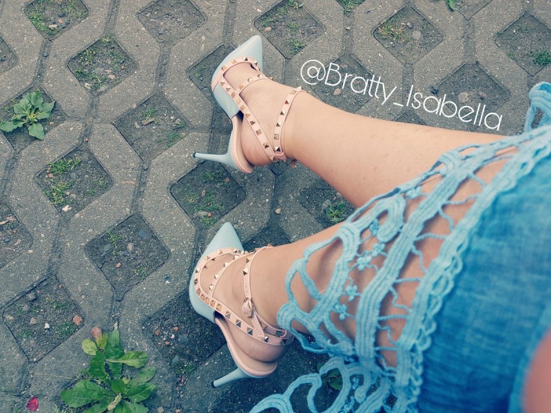 MoneyPrincess Isabella footfetish footworship