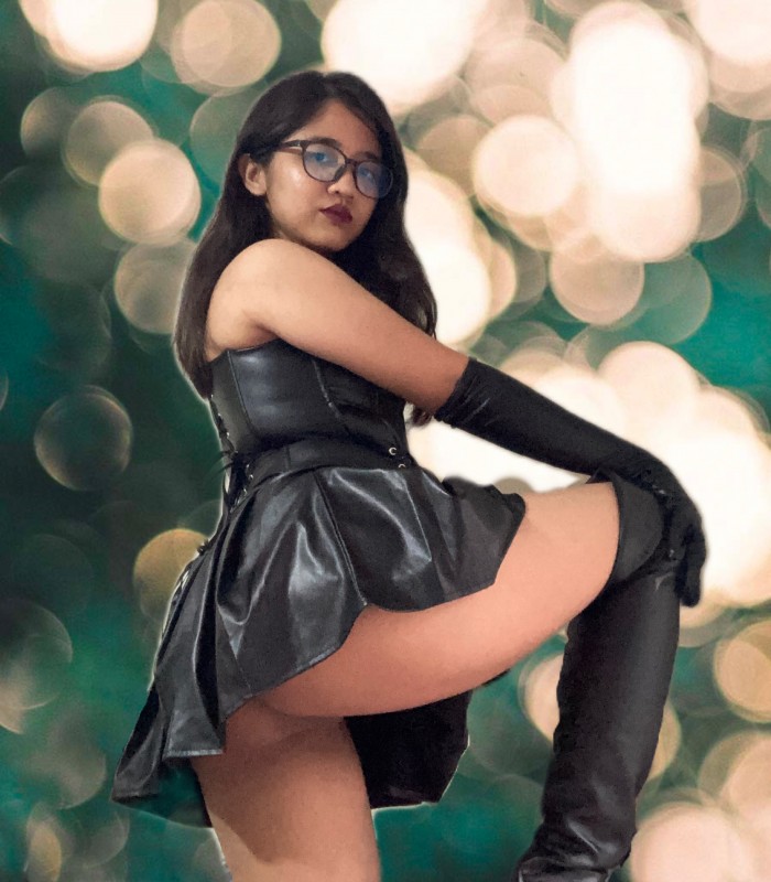 Mistress Mikaela findom asiandomme