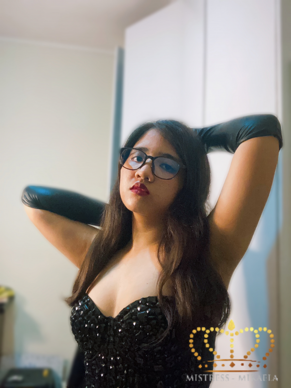 Mistress Mikaela findom asiandomme