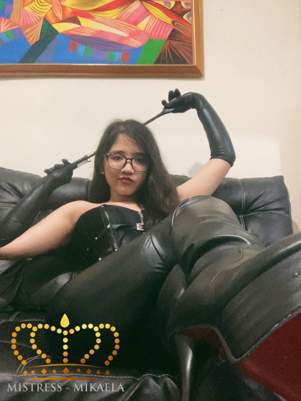 Mistress Mikaela findom asiandomme