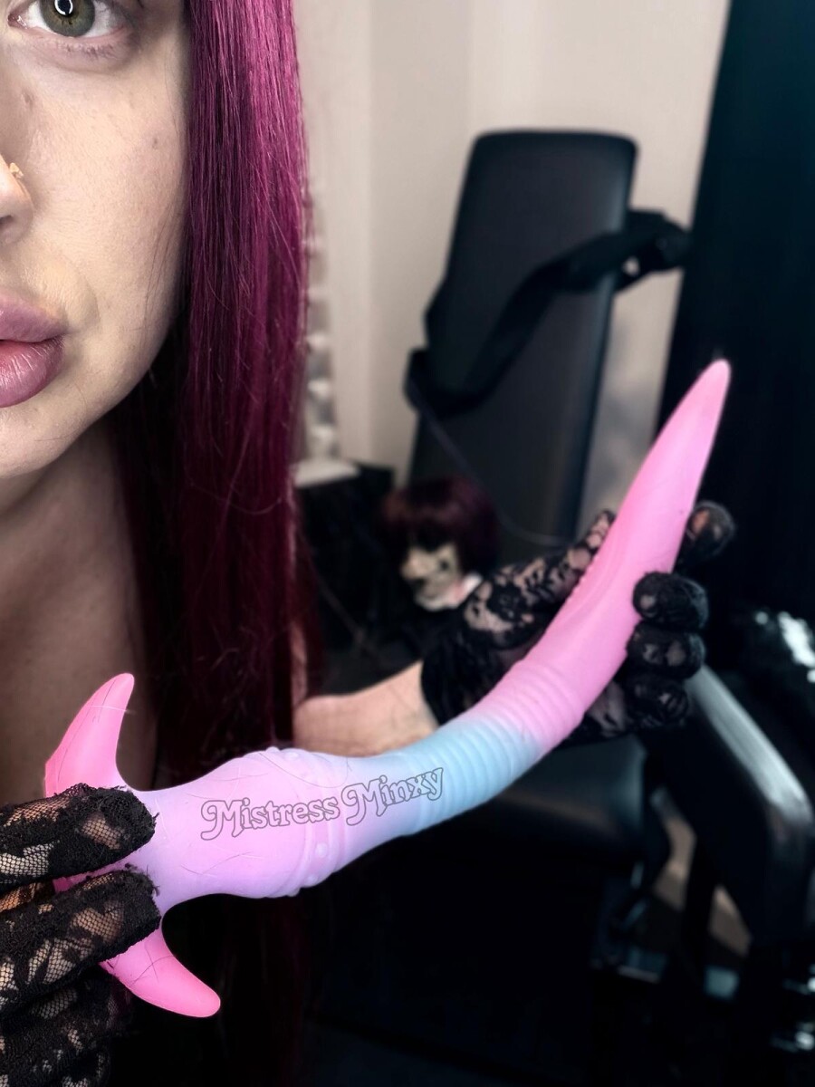 Goddess Minxy Dildo Mistress