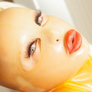Rubber Diva Miss Lucy
