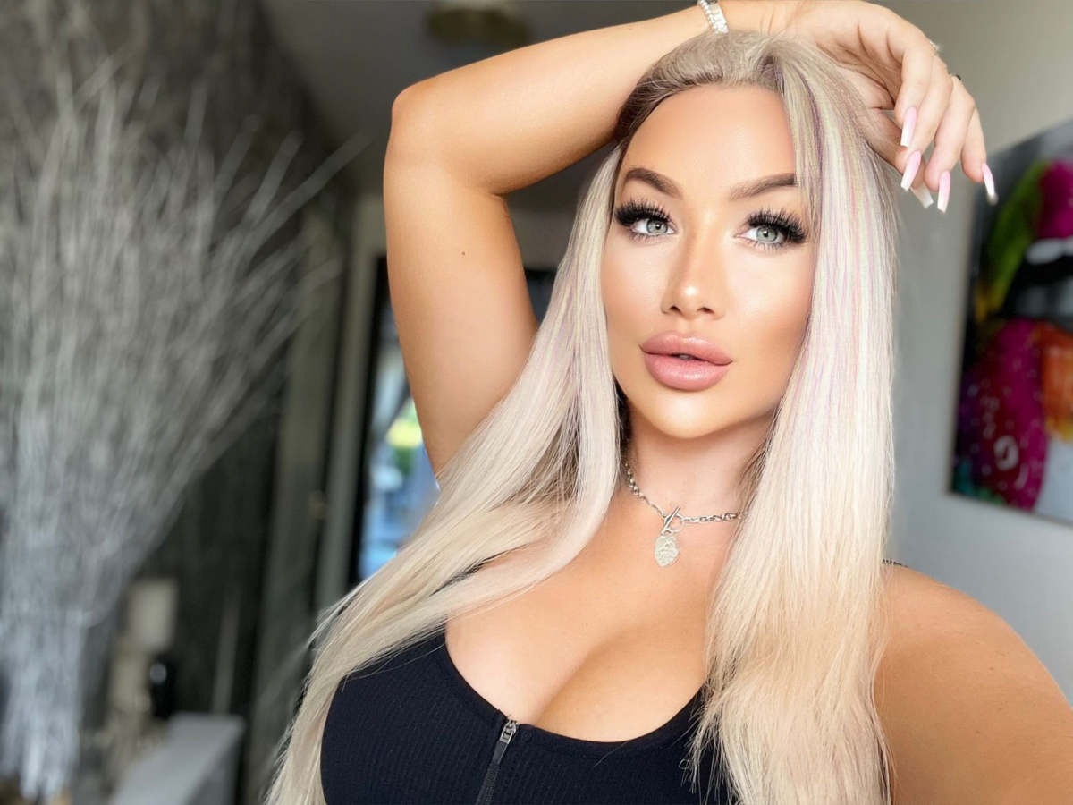 Bad barbie. Бэд Барби. Настя бэд Барби. Настя бэд Барби биография