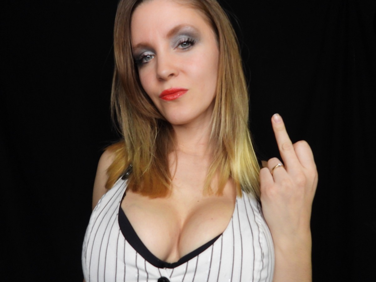 YourGoddess middlefinger femdom