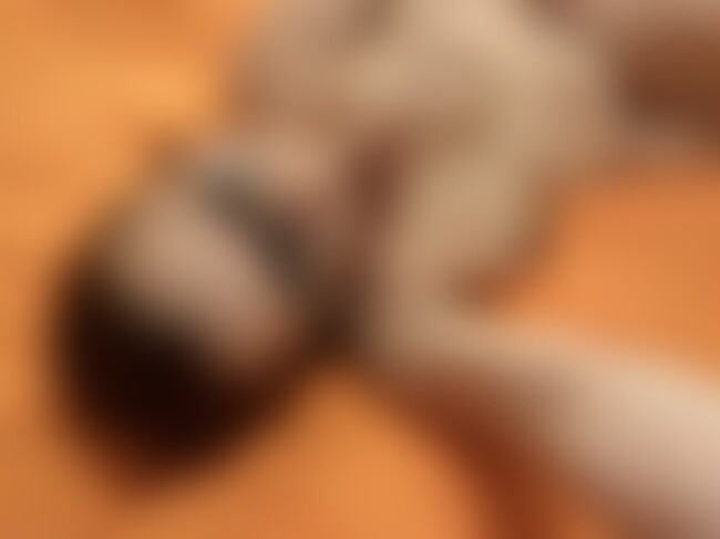 SophiaSinclair nudes glasses