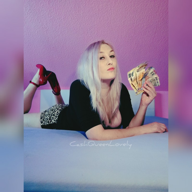 CashQueenLovely FinDom FinGoddess